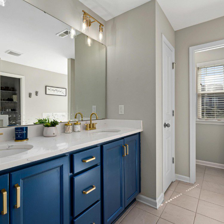 Painting and construction services in Winter Park, FL Painting and construction services in Winter Park, FL